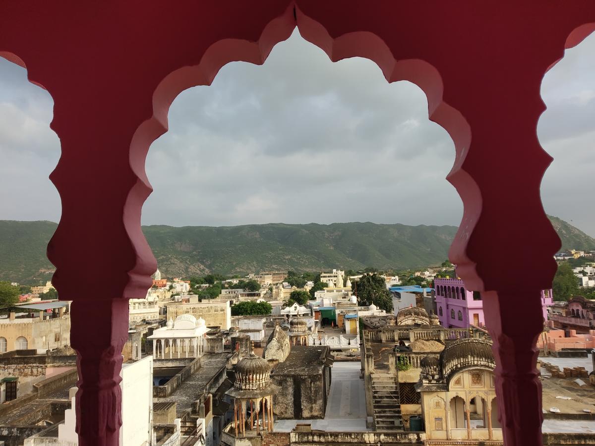 Hotel Paramount Palace Pushkar Exterior photo